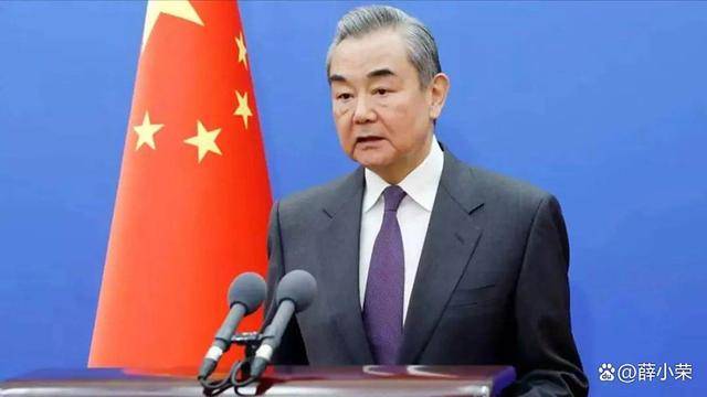 欧盟两大巨头高调访华，遭中方当头棒喝，冯德莱恩成最大绊脚石